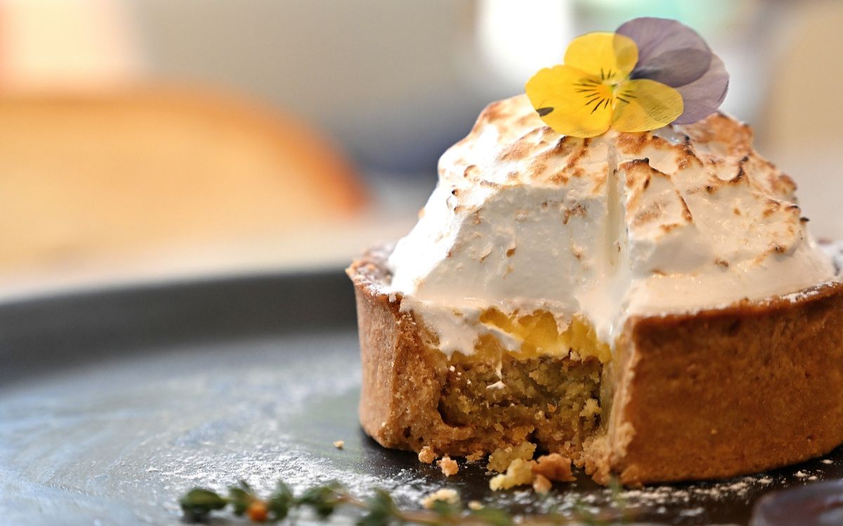 【大阪・中之島】国産レモンタルトに米粉クレープ。クリエイティブユニット「graf」が贈る、一歩先行く新感覚スイーツを体験！