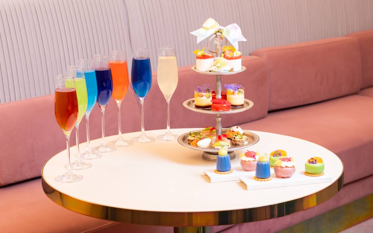 【スペシャルコラボ】 Jams Collcotion（ジャムズコレクション）× 花と菓子 Puella（プエラ）初コラボ！ジャムズメンバーの”好き”を詰め込んだ、推しカラーにときめくジャムズアフタヌーンティー♡