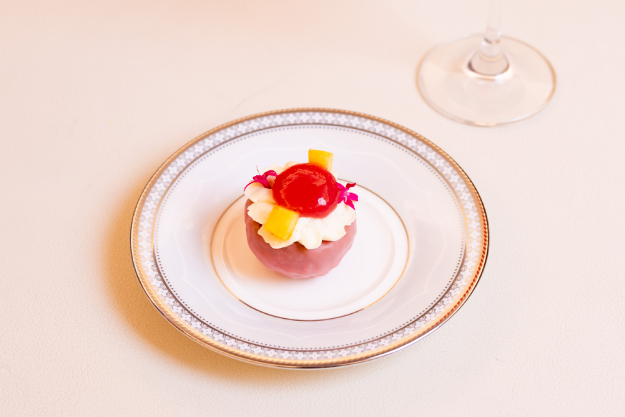 ジャムズコレクションコラボアフタヌーンティーのケーキ
