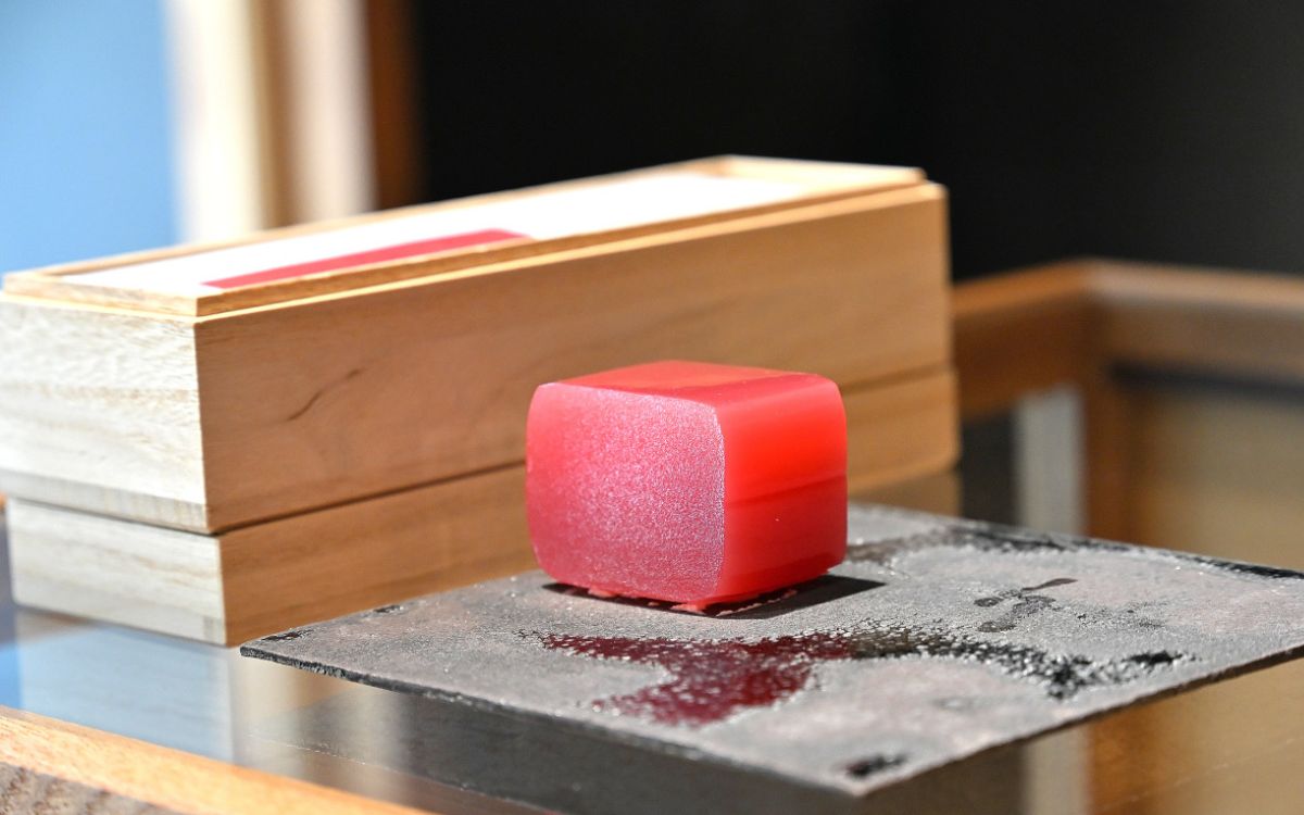 【初夏の手土産に】センスが良いと褒められる！秀吉公も愛した紅い羊羹を受け継ぐ「駿 surugaya」（大阪・南森町）のネオ和菓子