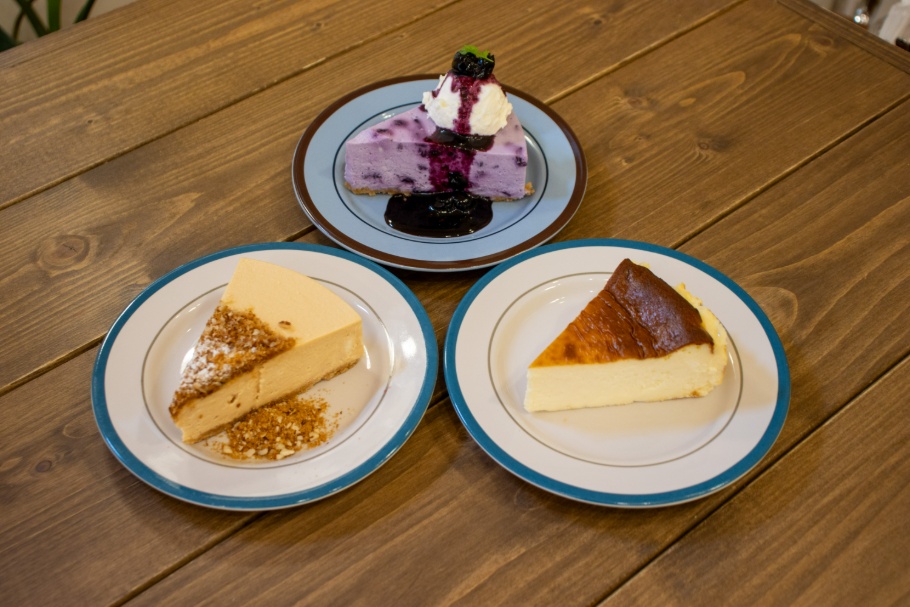 濃厚なのにくどくない。こだわりのチーズケーキ