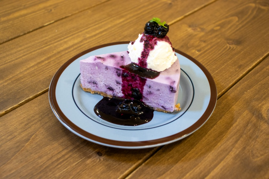 濃厚なのにくどくない。こだわりのチーズケーキ